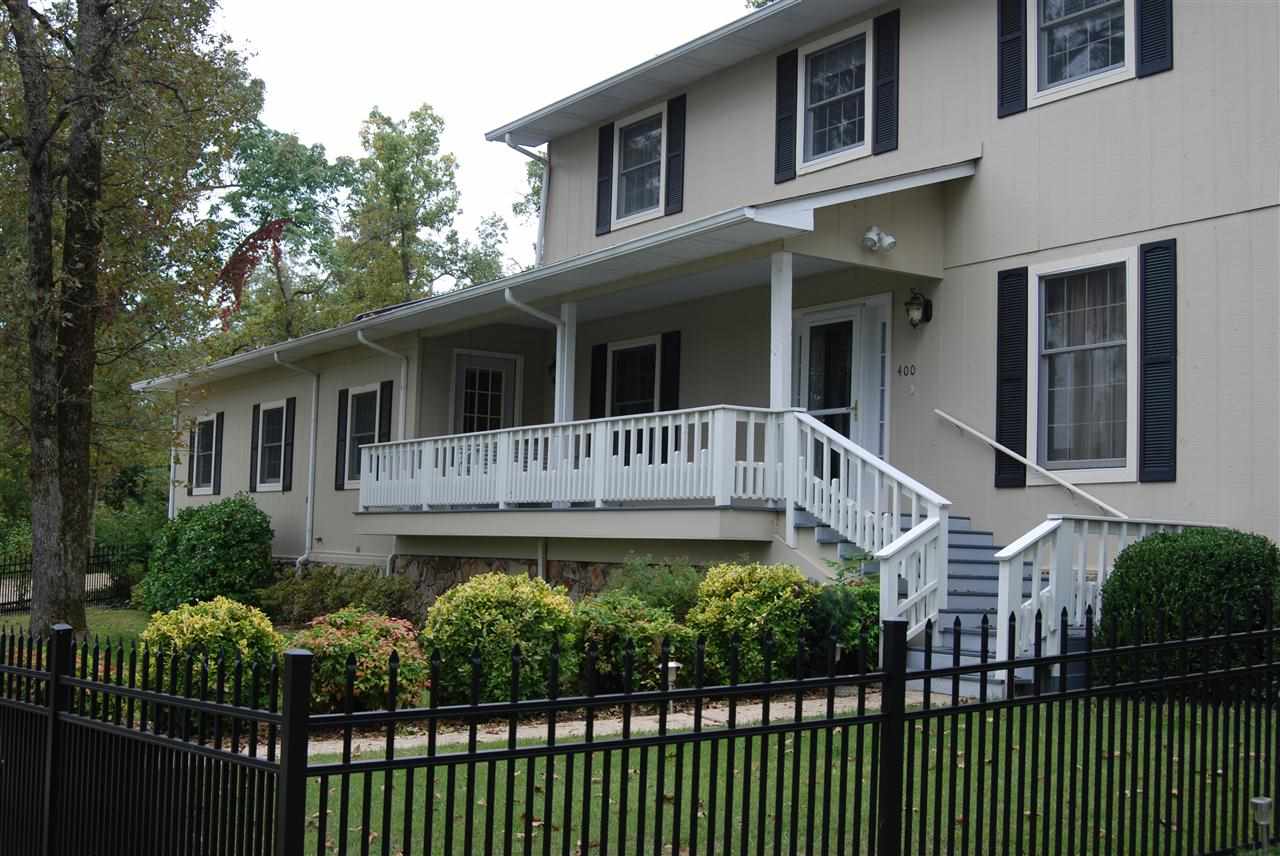 400 Razorback Drive Dr, Mountain Home, AR 72653 