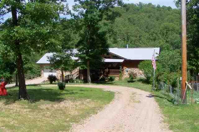 226 Blue Jug Lane Ln, Mountain Home, AR 72653 