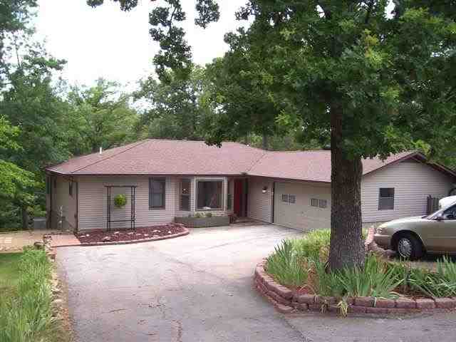 66 Lucky Place, Mountain Home, AR 72653 