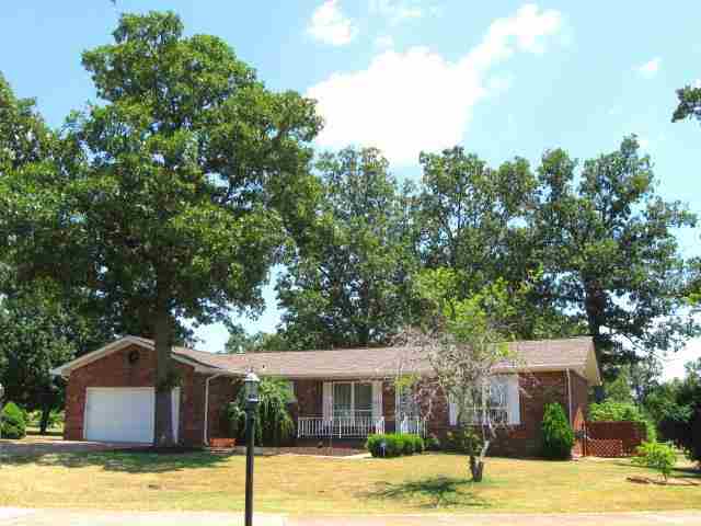 1713 Elizabeth Ct, Mountain Home, AR 72653 