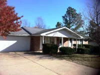 515 N Cardinal Drive Dr, Mountain Home, AR 72653 