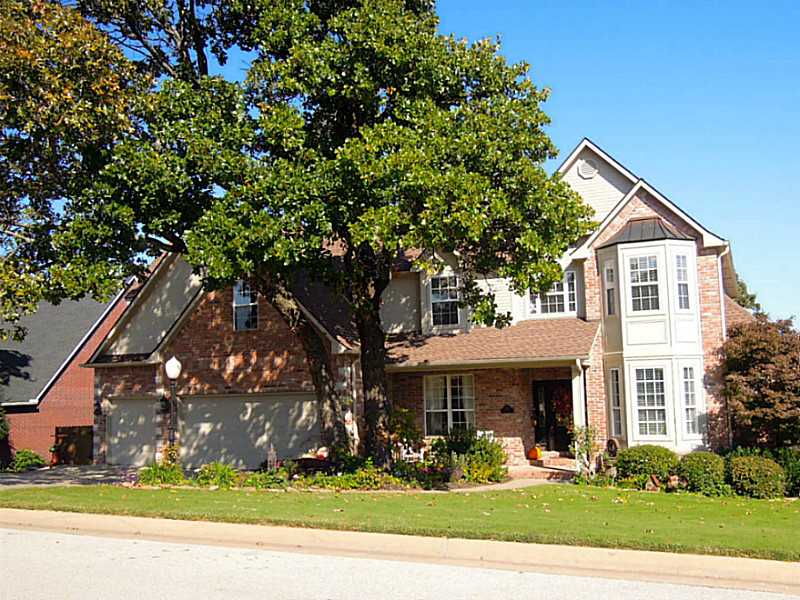 3222 E PIPER GLEN, Fayetteville, AR 72703 