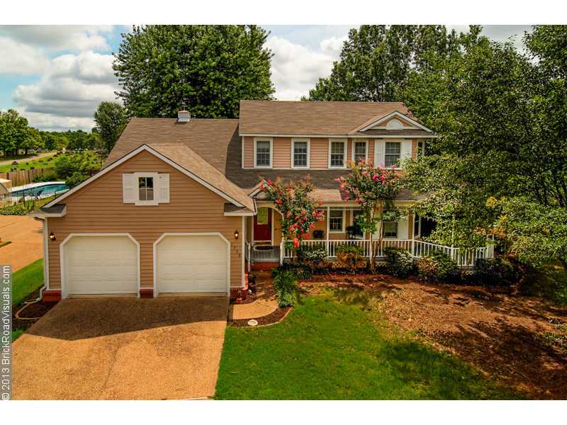 1738 N CHARLEE AVE, Fayetteville, AR 72703 