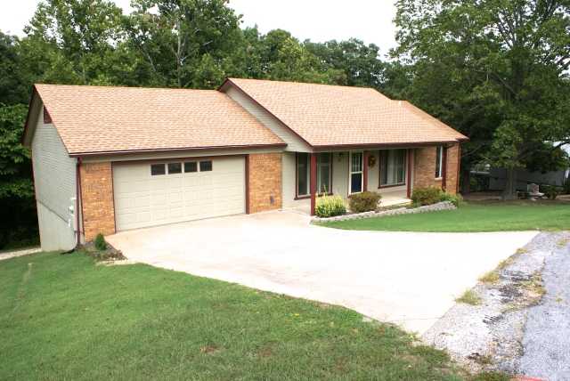 30 DUNEDIN DR, Bella Vista, AR 72715 