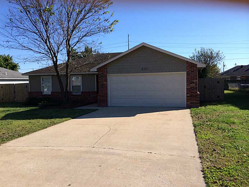 605 WANDA ST, Centerton, AR 72719 