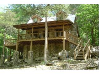 592 Double Bridge Loop, Mountain View, AR 72560 