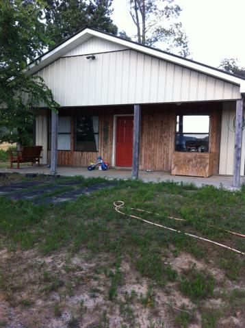 300 Shaw Cemetery Rd, Sidney, AR 72577 