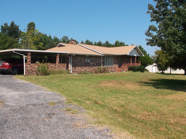 6158 Whispering Pines Rd, Harrison, AR 72601 