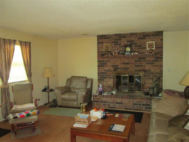 1203 Hawkins, Harrison, AR 72601 