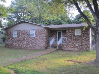 208 Peach Street, Harrison, AR 72601 