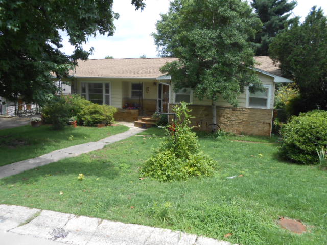 107 S Oak St., Harrison, AR 72601 