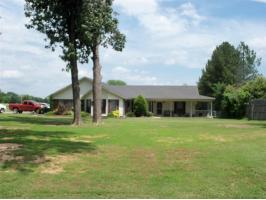 17 Hickory Lane, Clarksville, AR 72830 