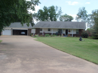 16 Mockingbird Ln., Clarksville, AR 72830 