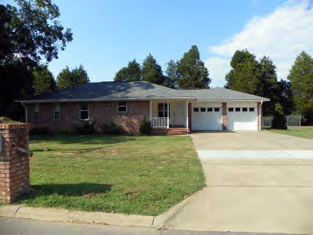 212 Bean St., Clarksville, AR 72830 