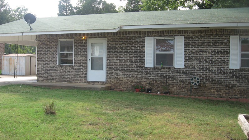 26 White Drive, Clarksville, AR 72830 