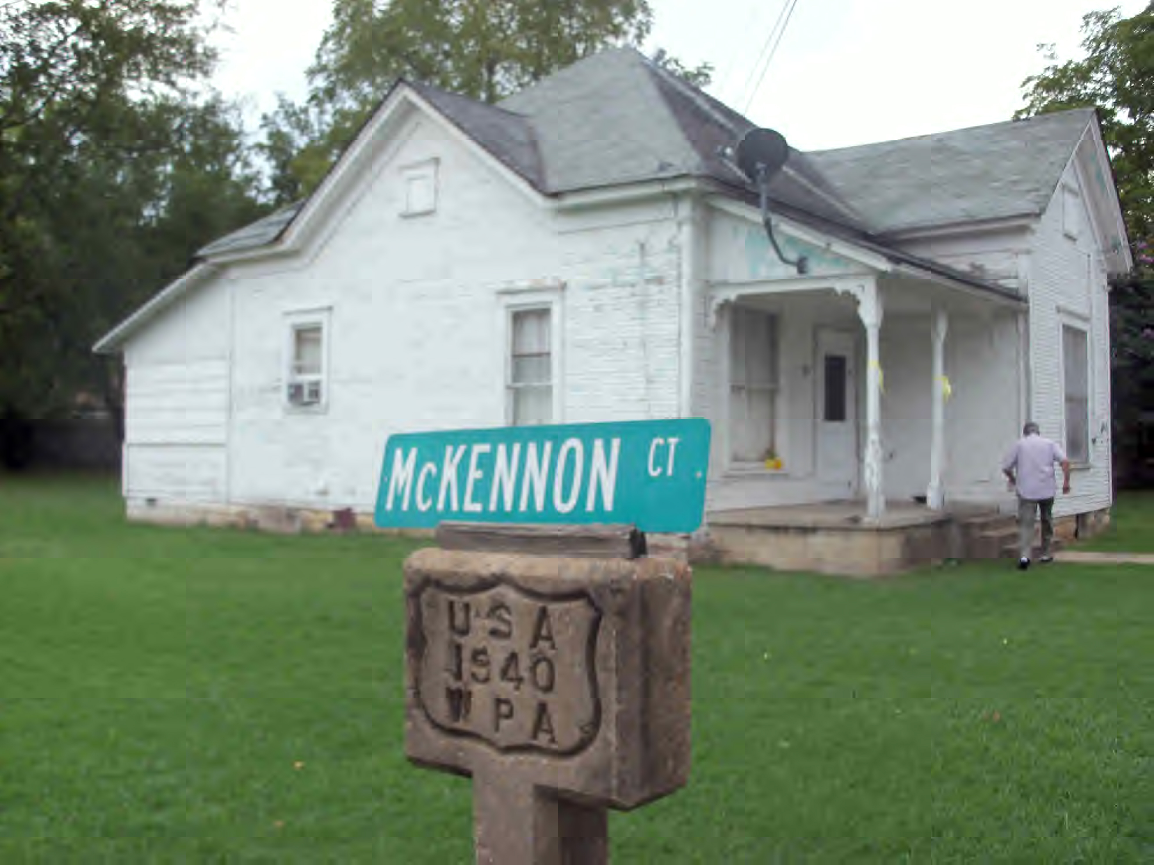 405 McKennon St, Clarksville, AR 72830 