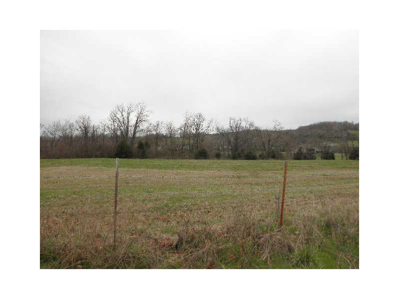 13829 Greasy Valley Rd, Prairie Grove, AR 72753 