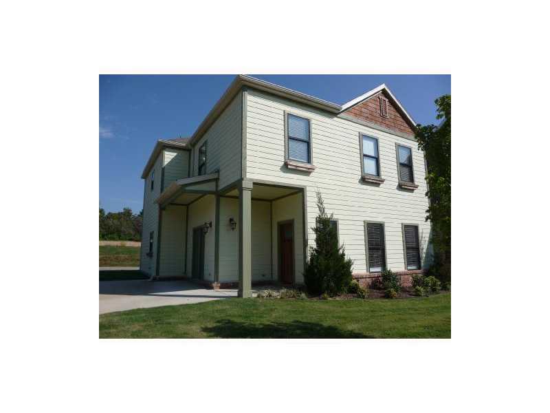 3805 W PAWNEE CT, Rogers, AR 72756 