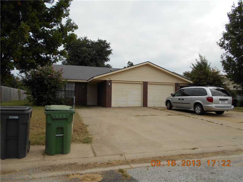 709 E GLENDALE LN, Rogers, AR 72758 