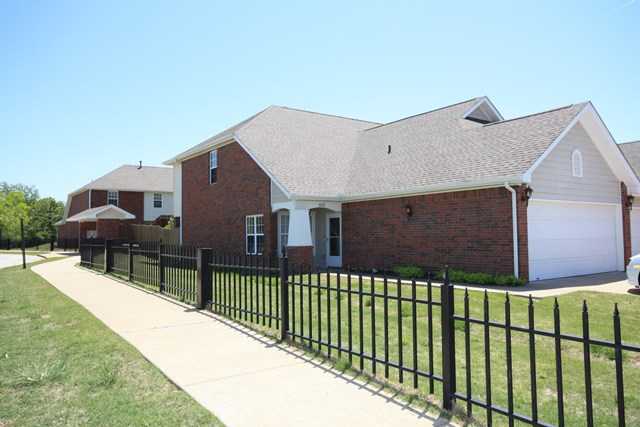 901 LAFAYETTE ST, Rogers, AR 72758 