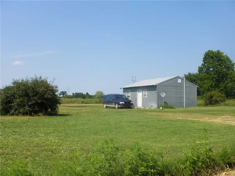 22678 Floyd Moore Rd, Gentry, AR 72734 