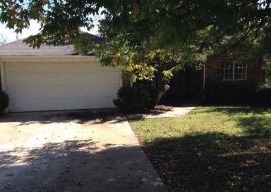 604 8th St, Barling, AR 72923 