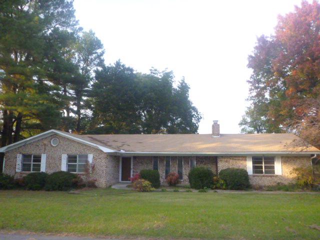 414 N 25th St, Ozark, AR 72949 