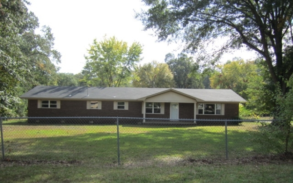 8405 Olive Hill Dr, Mabelvale, AR 72103 