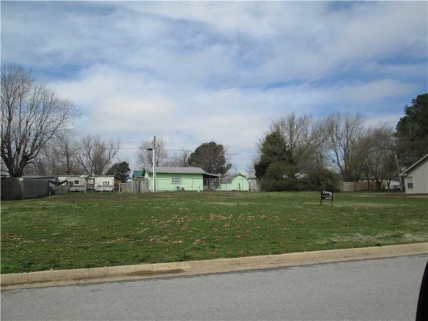 1508 Patriot Street, Siloam Springs, AR 72761 