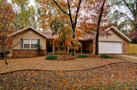 24 RETTENDON LN, Bella Vista, AR 72714 