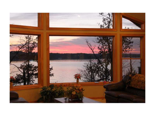 9610 OAK COVE LN, Garfield, AR 72732 