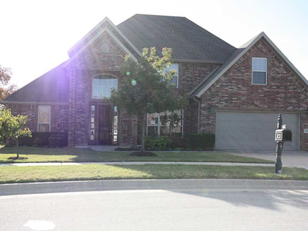 515 N TOURNAMENT DR, Fayetteville, AR 72704 