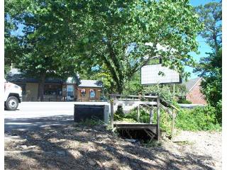 157 West Van Buren, Eureka Springs, AR 72632 