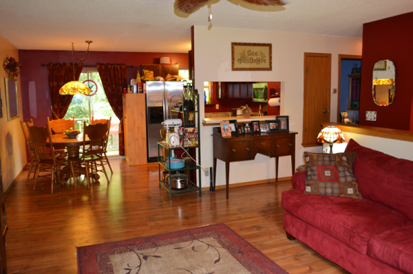 104 Jay Ln., Eureka Springs, AR 72632 