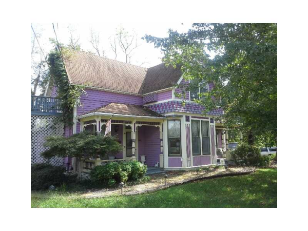 104 Wall St., Eureka Springs, AR 72632 