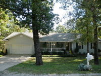 38 Indian Wells Dr, Holiday Island, AR 72631 