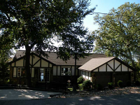 55 Leatherwood Dr, Holiday Island, AR 72631 