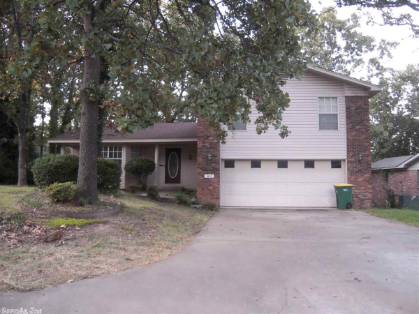 1613 Beresford Rd, North Little Rock, AR 72116 