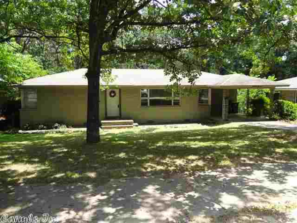 5100 Greenway Dr, North Little Rock, AR 72116 