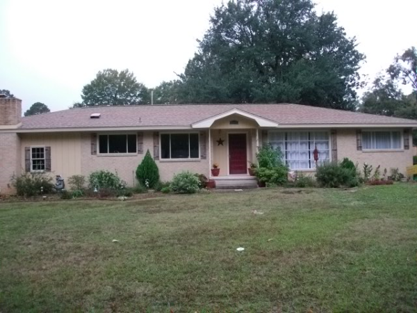 608 Nolia, El Dorado, AR 71730 