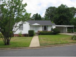 1256 W. Oak, El Dorado, AR 71730 