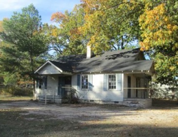 1803 W 26th Ave, Pine Bluff, AR 71603 