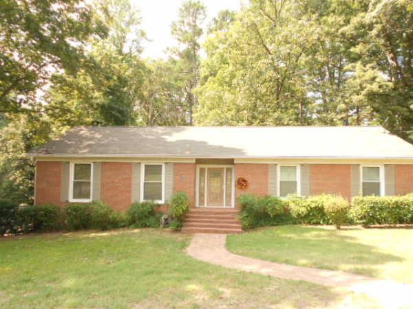 1114 Ridgeview, Camden, AR 71701 