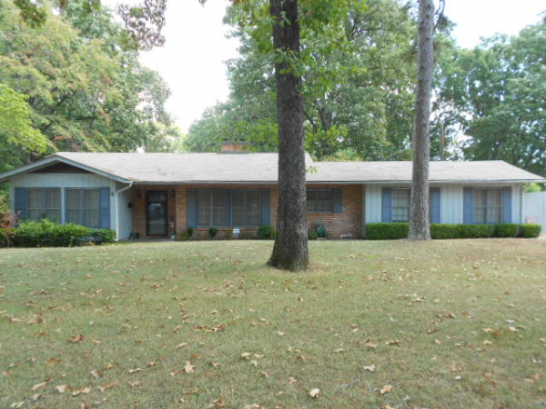 1073 Westwood, Camden, AR 71701 