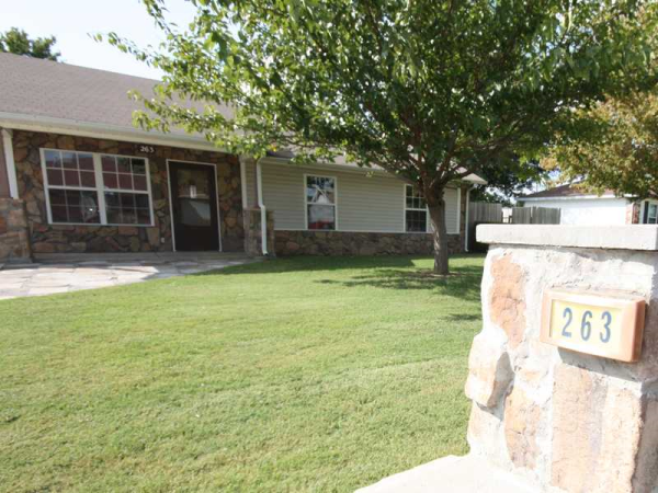 263 N SAMUEL PL, Farmington, AR 72730 