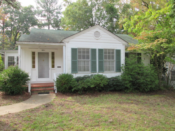 921 Banner, Camden, AR 71701 