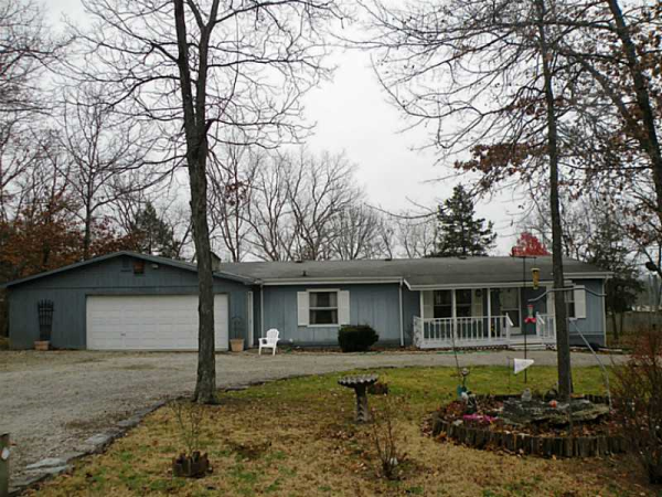 67 Venus Ave, Holiday Island, AR 72631 