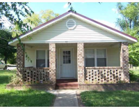 412 W Freeman, Berryville, AR 72616 