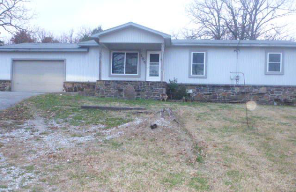 155 N Vaughn Rd, Fayetteville, AR 72701 