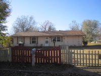 908 N Kansas St, Springdale, AR 72764 